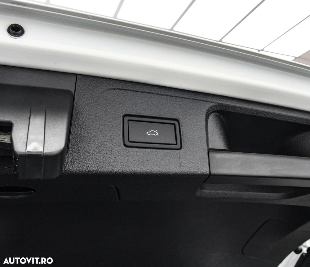 Volkswagen Passat Alltrack 2.0 TDI DSG 4Motion - 27