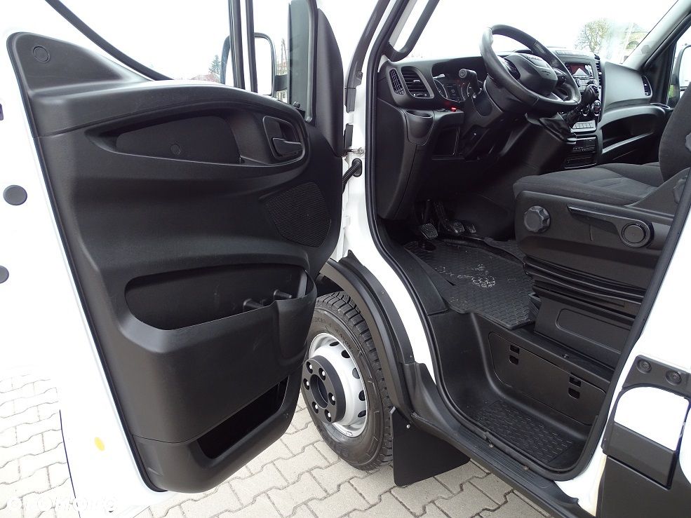Iveco Daily 72C18 Kontener 15 Palet 6.47m.+ Winda BAR 1000 Kg! 5.10m. Rozstaw Osi ! JAK NOWY!! Salon PL! - 26