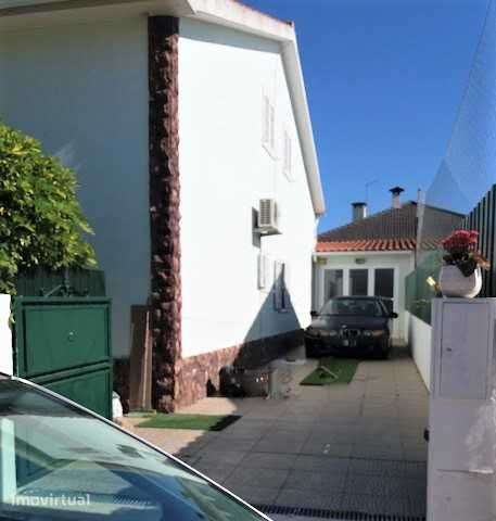 Moradia Isolada T3 +3 Zona Centro Quinta do Conde Sesimbra - Grande imagem: 3/12