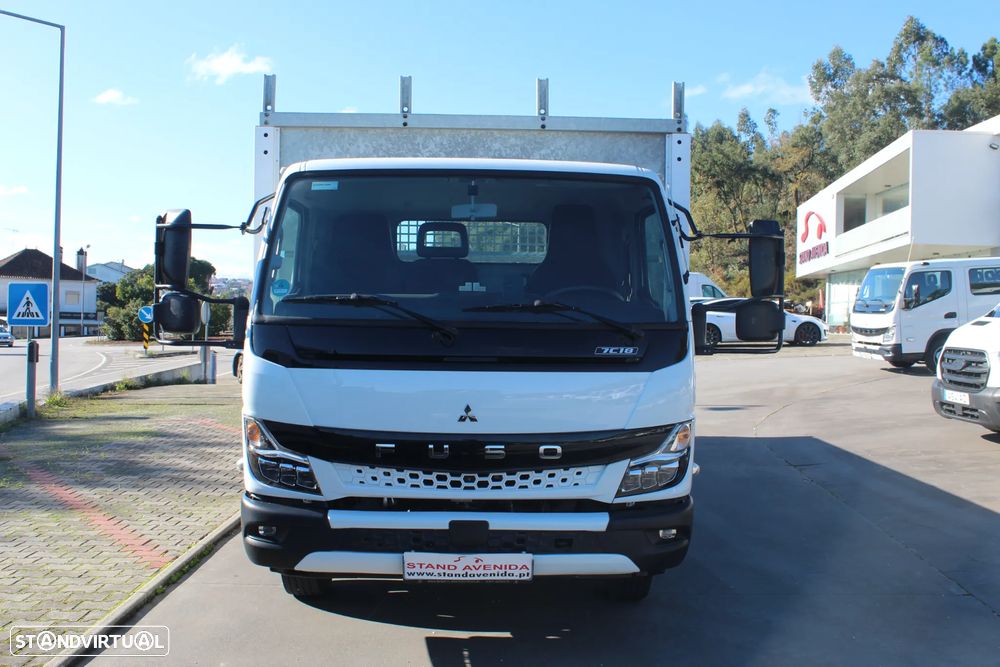 Mitsubishi FUSO CANTER 7C18 // NOVO MODELO - 2