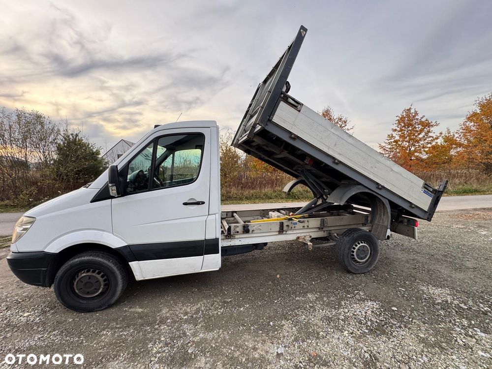 Mercedes-Benz Sprinter - 1