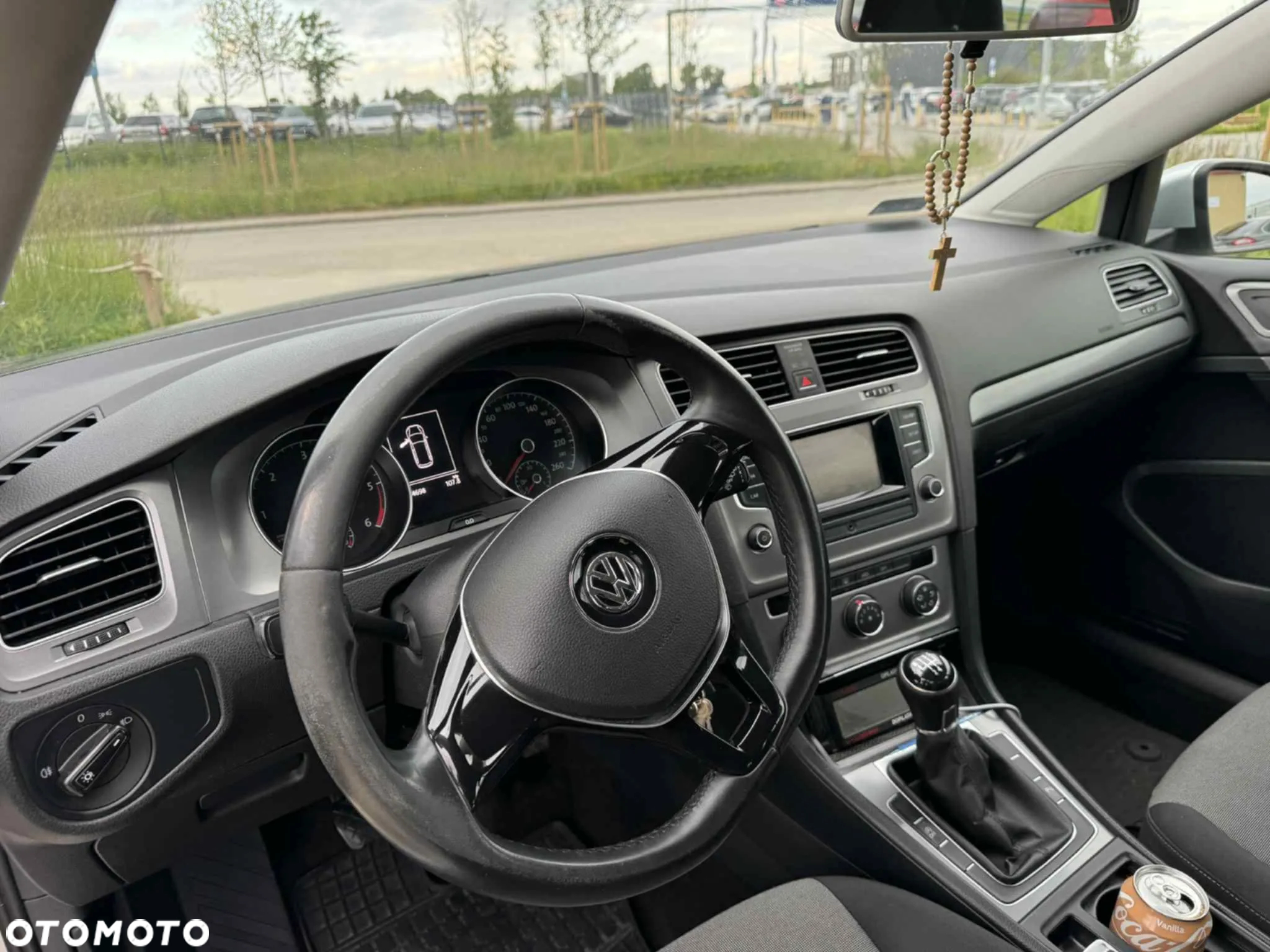 Volkswagen Golf - 15