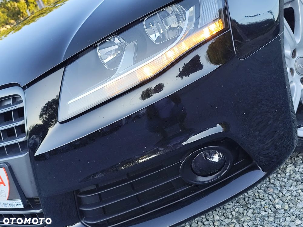Audi A4 Avant - 11