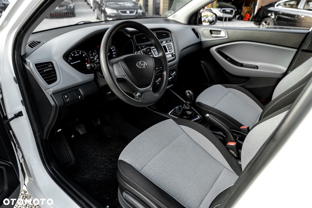 Hyundai i20 1.2 - 15