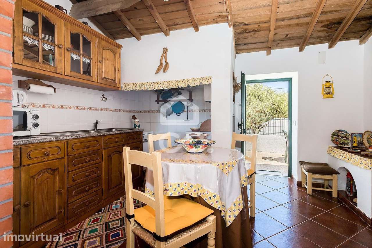 Moradia T1 c/ Quintal e Piscina para Arrendamento | Arraiolos, Évora - Grande imagem: 4/17