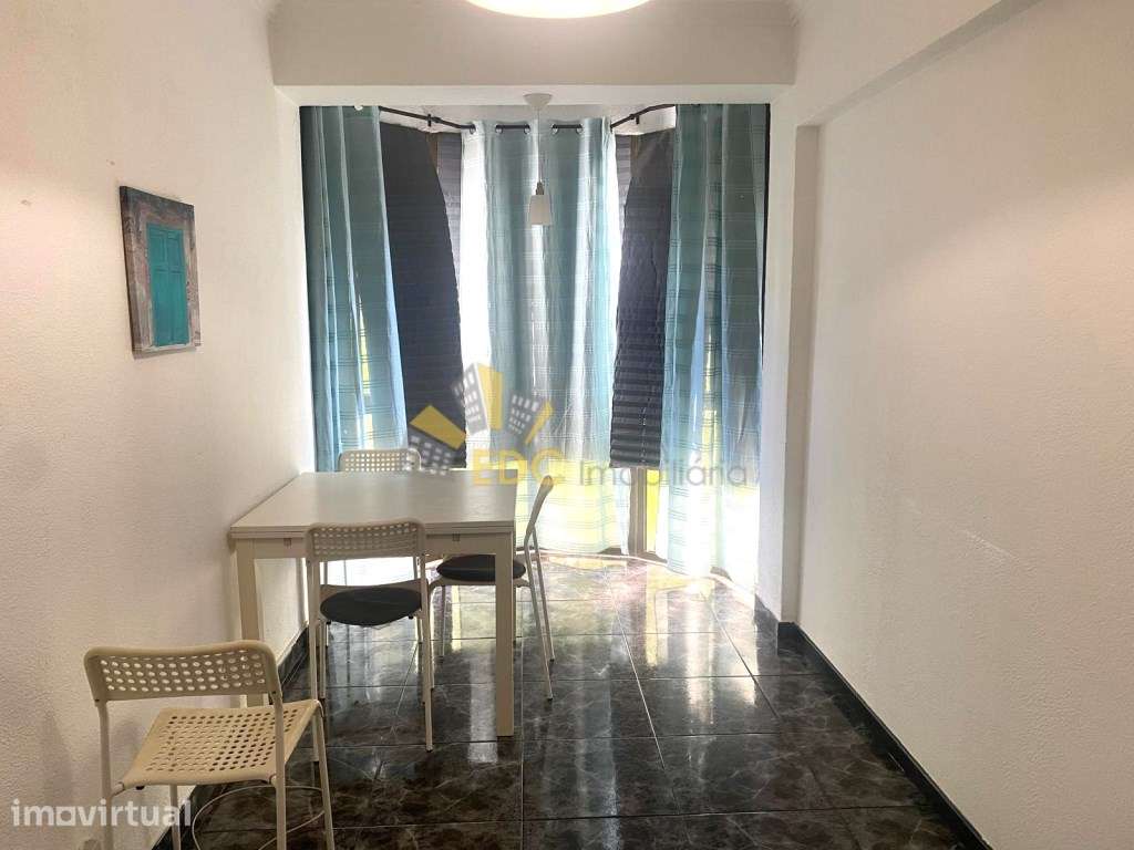 Apartamento T1+1 Localizado no Centro da Costa da Caparica | Arrend... - Grande imagem: 4/26