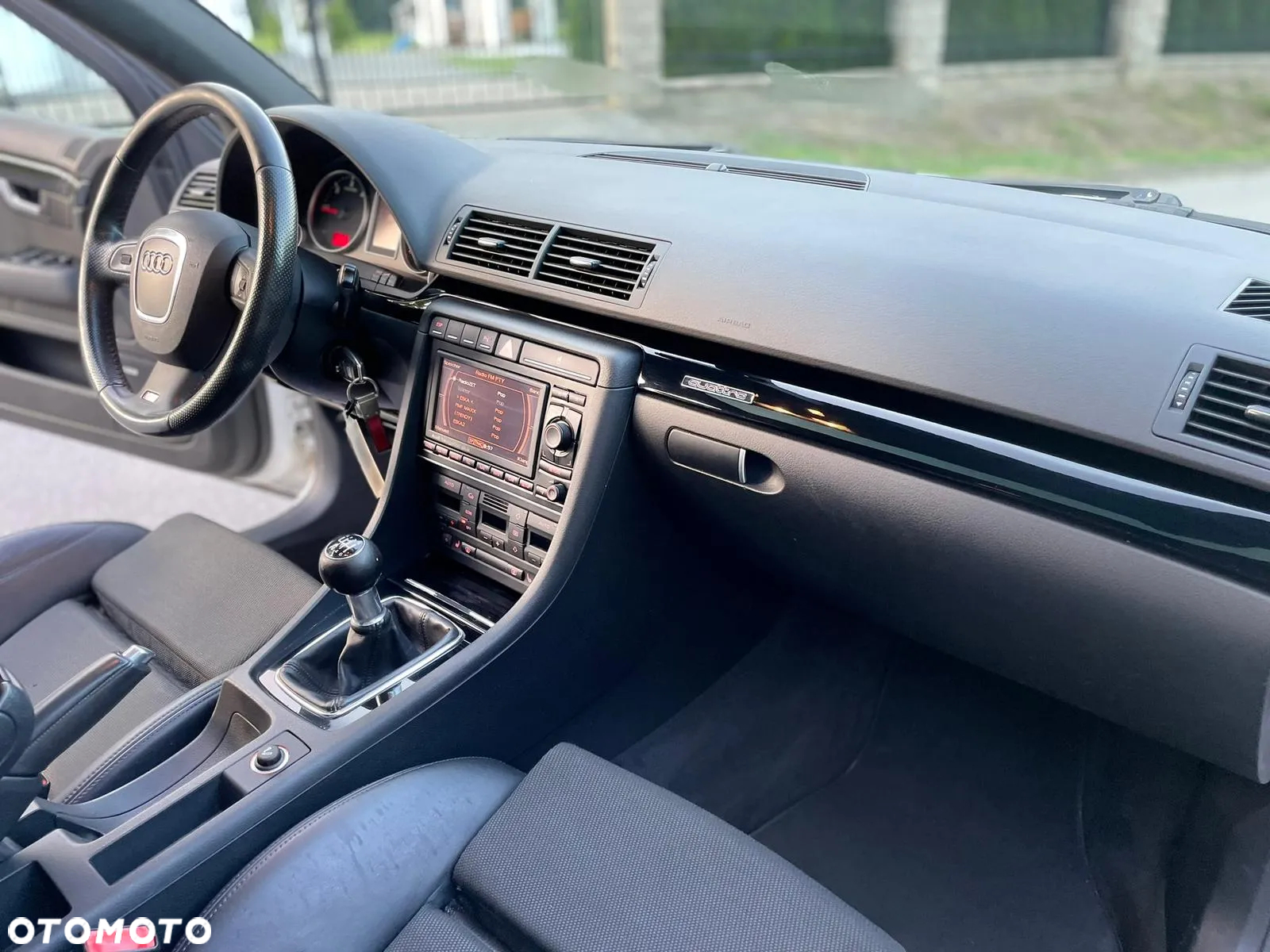 Audi A4 Avant - 13