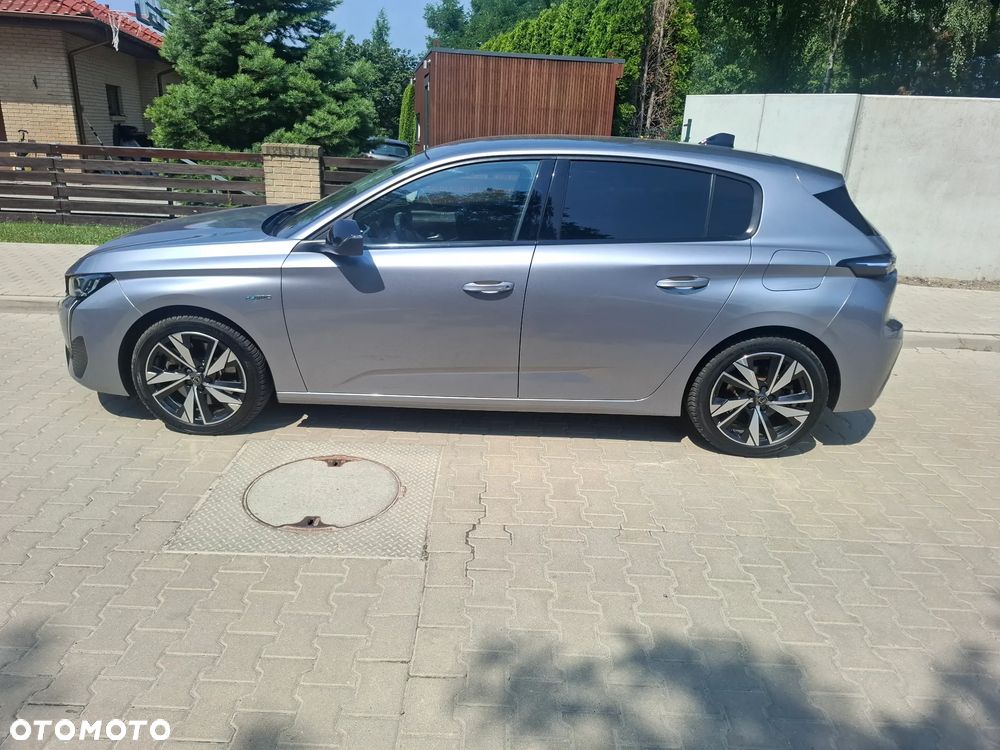 Peugeot 308 1.6 Hybrid PHEV Allure EAT8 - 6