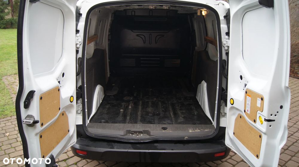 Ford Transit Connect - 12