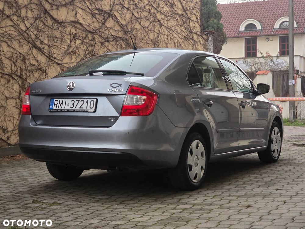 Skoda RAPID 1.2 TSI Elegance - 10