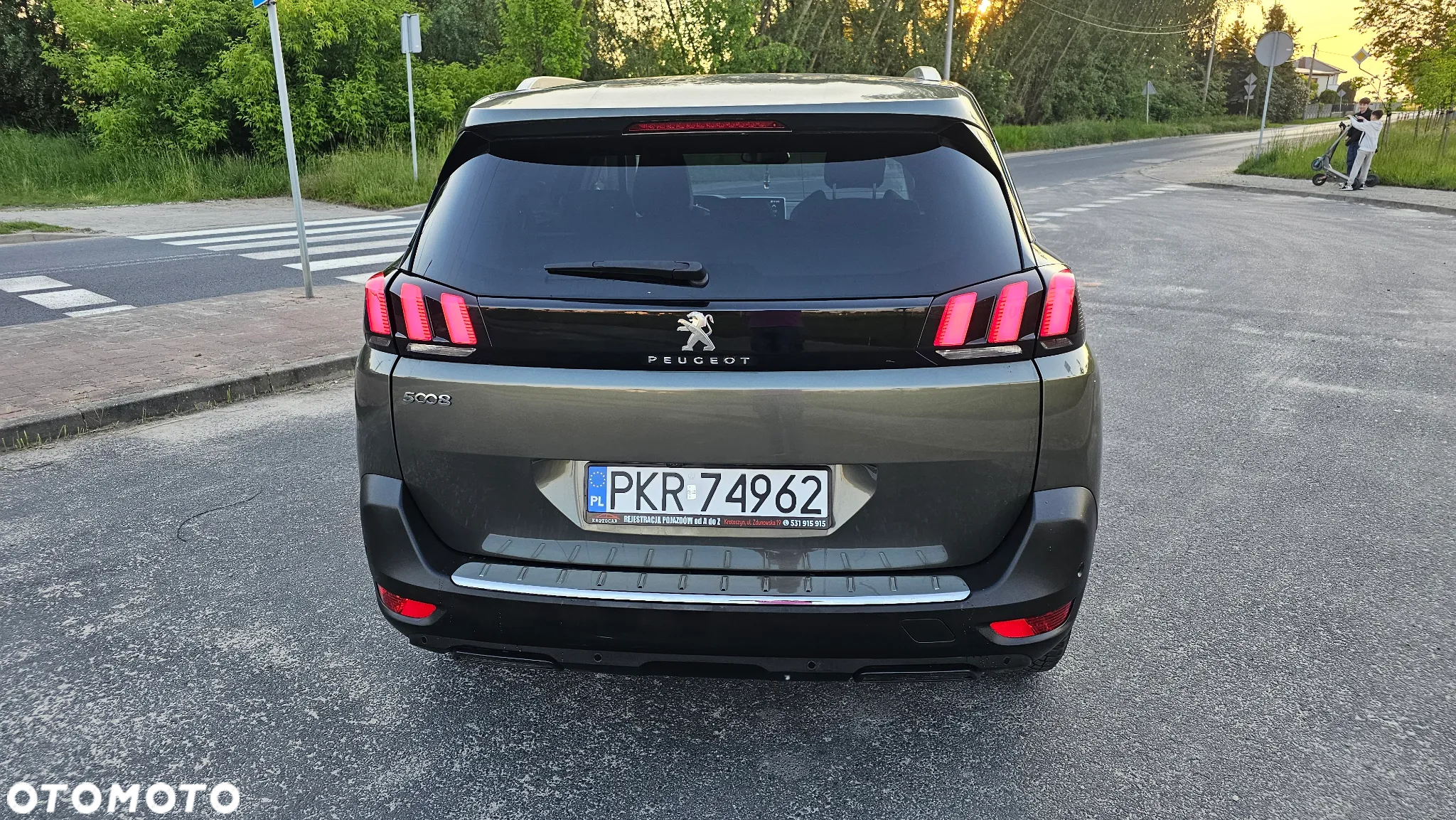 Peugeot 5008 1.5 BlueHDi Allure Pack S&S EAT8 - 10