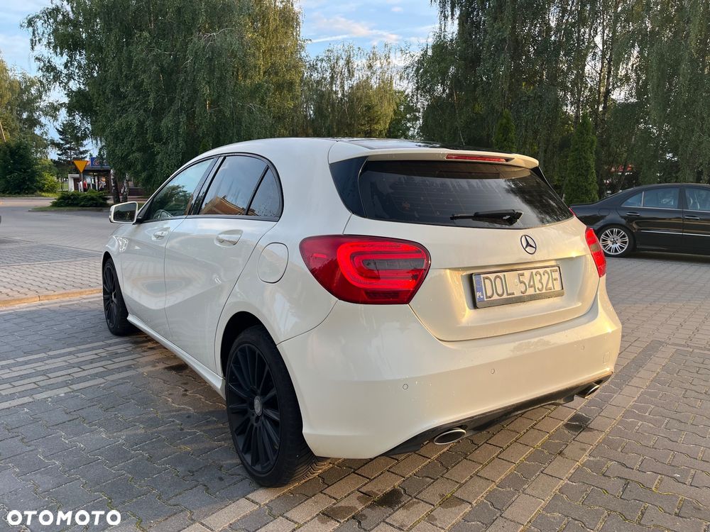 Mercedes-Benz Klasa A 200 CDI 4Matic 7G-DCT Style - 5
