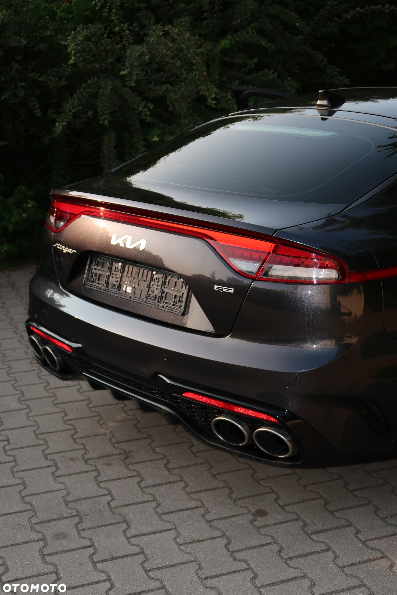 Kia Stinger - 4