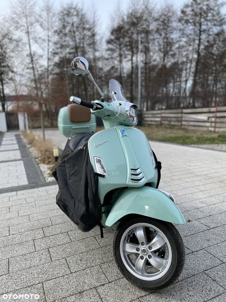 Vespa GTS - 1