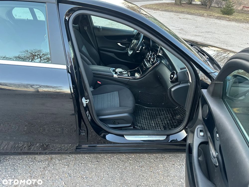 Mercedes-Benz Klasa C 200 (BlueTEC) d 7G-TRONIC Avantgarde - 19