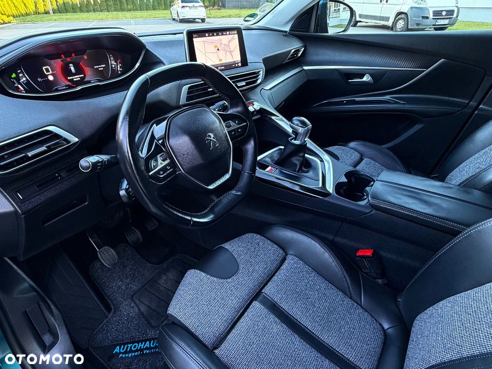 Peugeot 5008 BlueHDi 150 Allure - 35