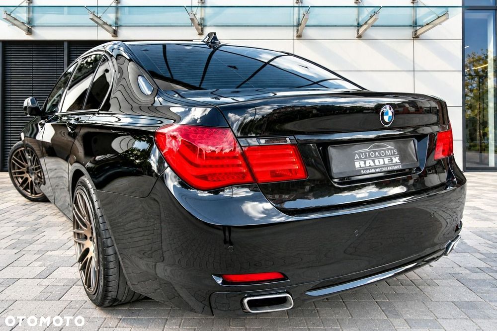 BMW Seria 7 2010