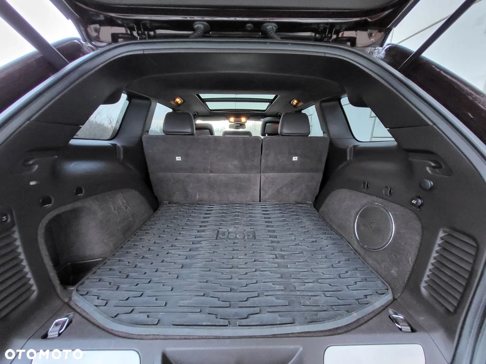 Jeep Grand Cherokee 3.0 CRD Overland Summit - 24