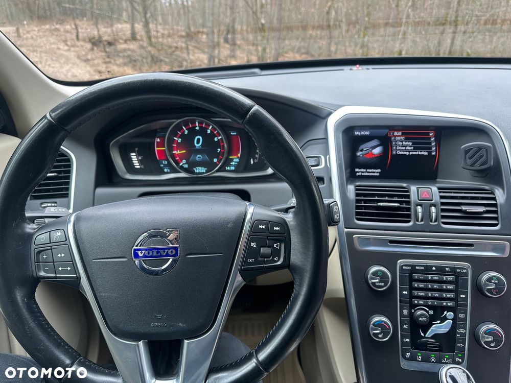 Volvo XC 60 - 13