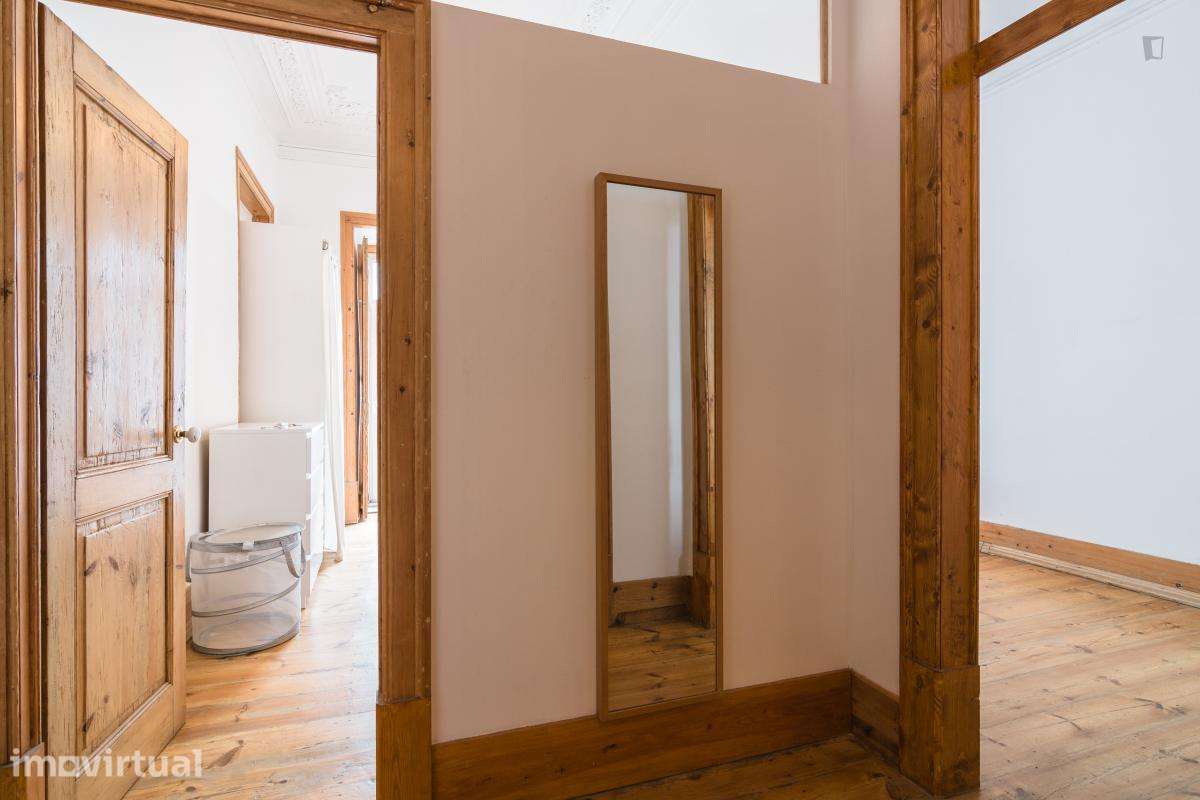 Quarto - localizado em Santa Apolónia Lisbon - Grande imagem: 3/7