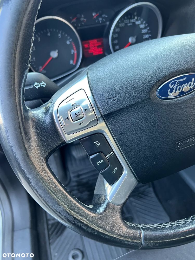 Ford Mondeo 2.0 Gold X - 14