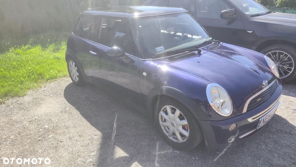 MINI Cooper Standard - 10