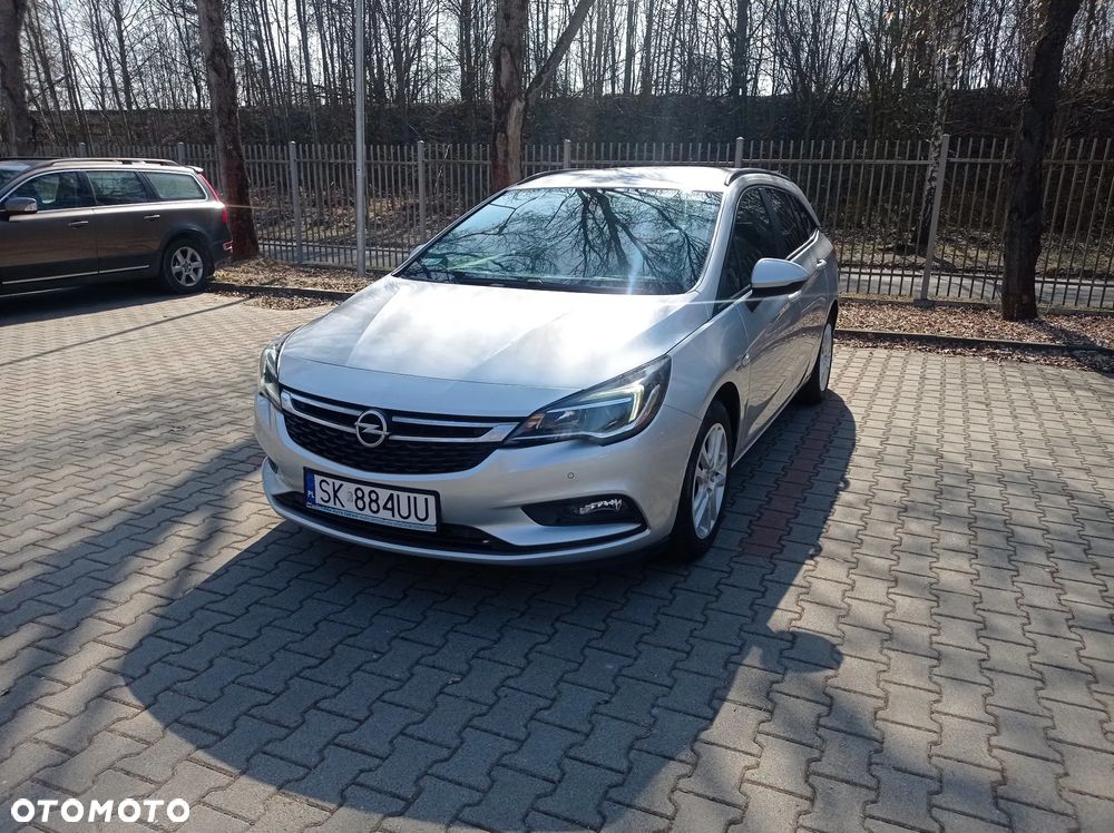 Opel Astra 1.6 CDTI Enjoy - 1