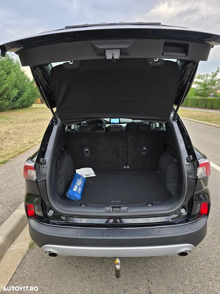 Ford Kuga 2.0 EcoBlue 4x4 Aut. TITANIUM - 14