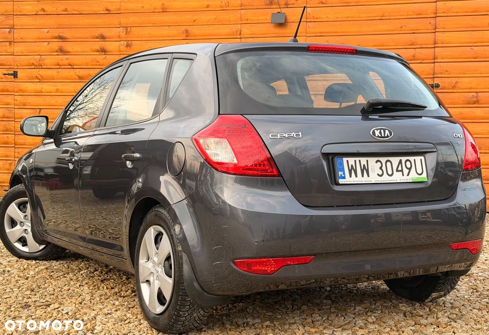 Kia Ceed 1.6 Crdi Comfort - 17
