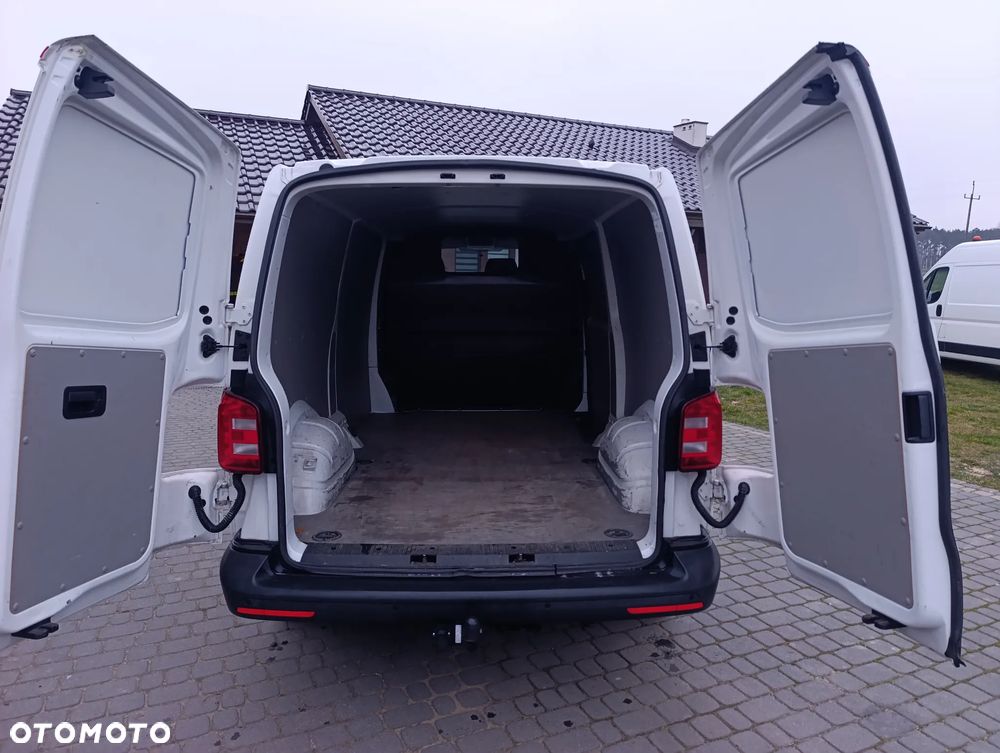 Volkswagen Transporter - 15