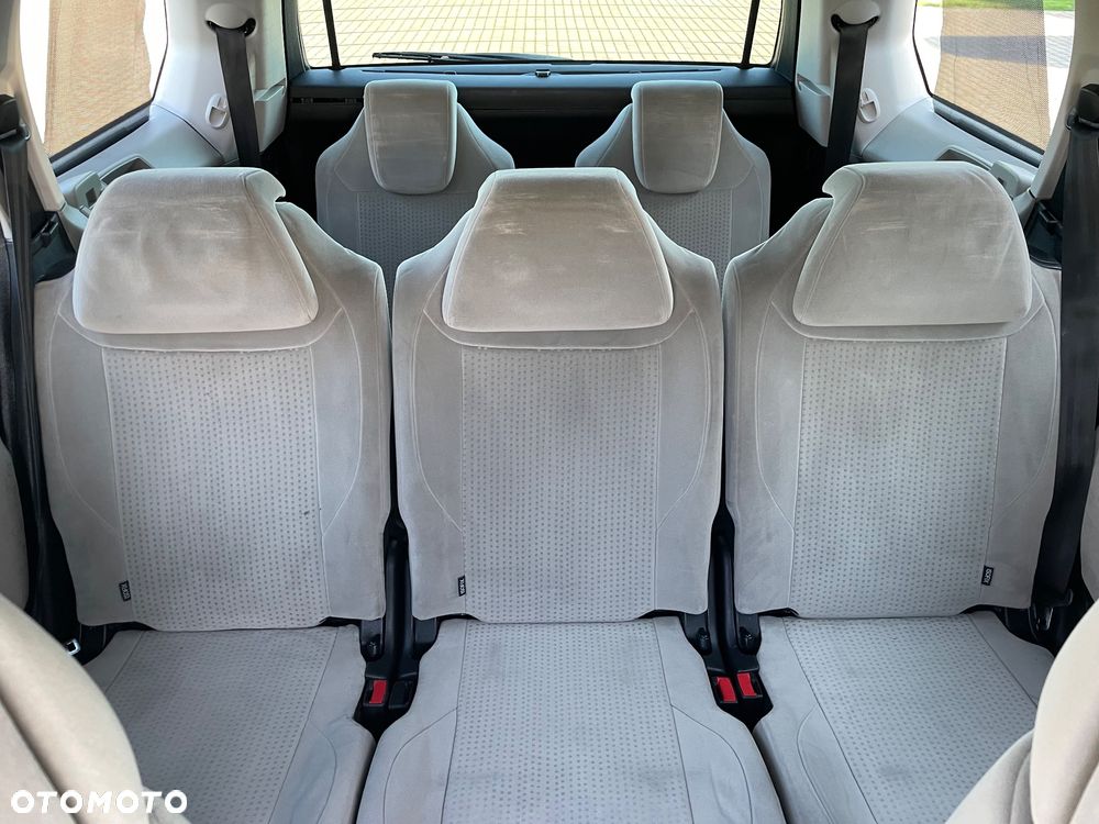 Citroën C4 Grand Picasso - 8