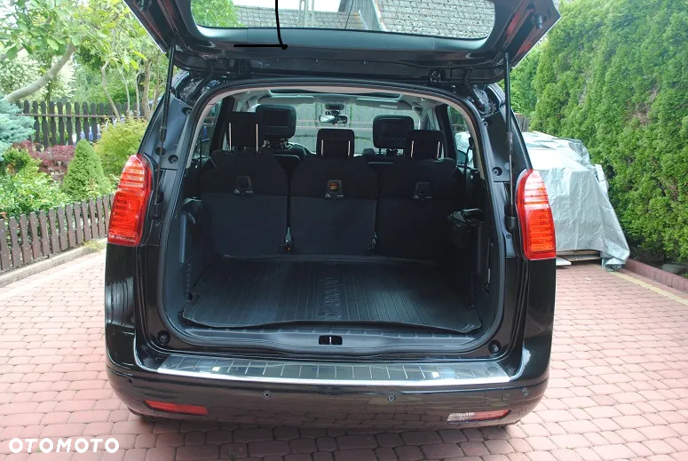 Peugeot 5008 - 4