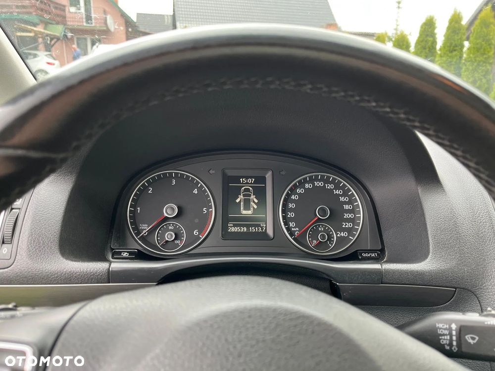 Volkswagen Touran 2.0 TDI DPF Comfortline - 18