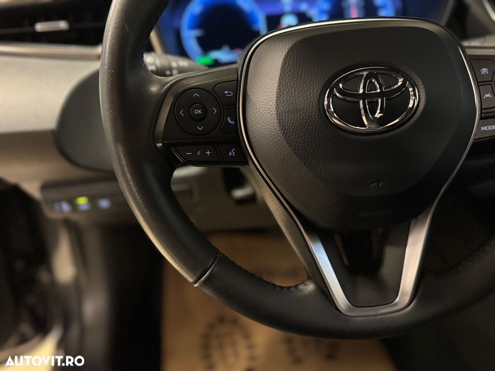 Toyota Corolla 1.8 HSD Dynamic - 20