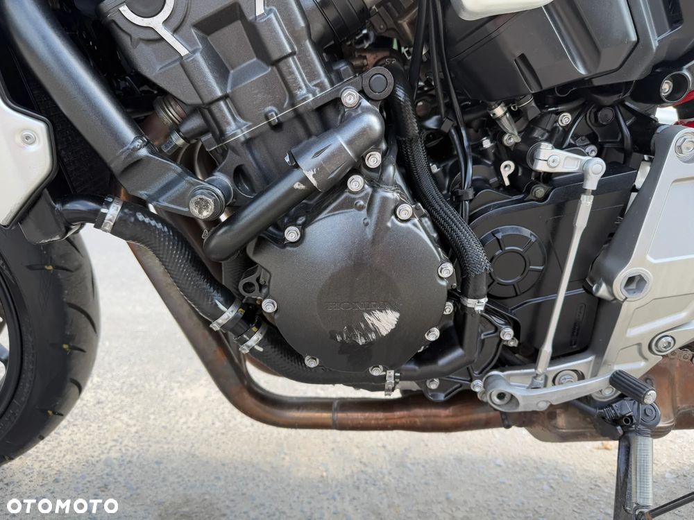 Honda CB - 22