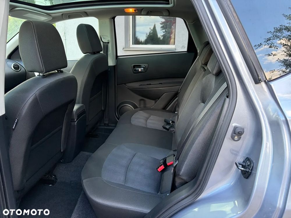 Nissan Qashqai 2.0 4 x 4 tekna - 12