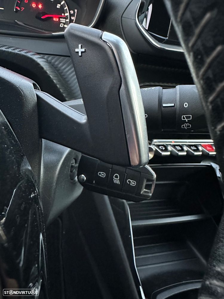 Peugeot 2008 PureTech 130 EAT8 Active - 15