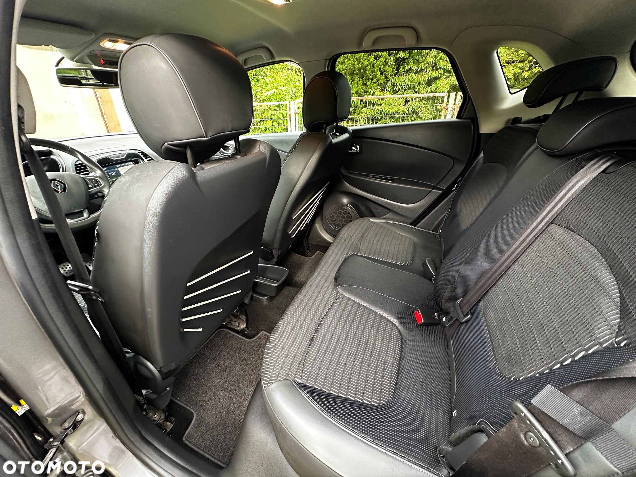 Renault Captur 1.5 dCi Energy Zen EU6 - 16