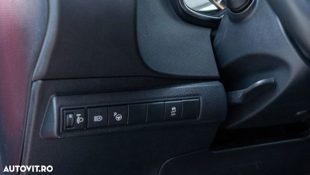 Toyota Corolla Touring Sports 1.2 Turbo 116 CP CVT Dynamic - 8