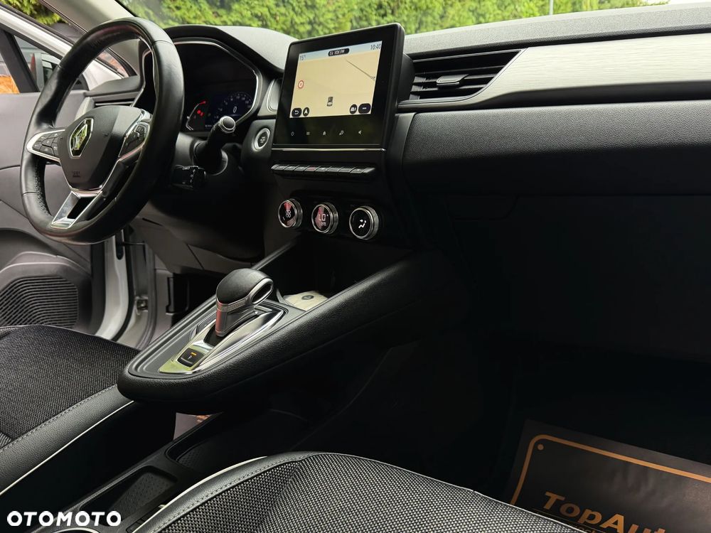 Renault Captur - 18