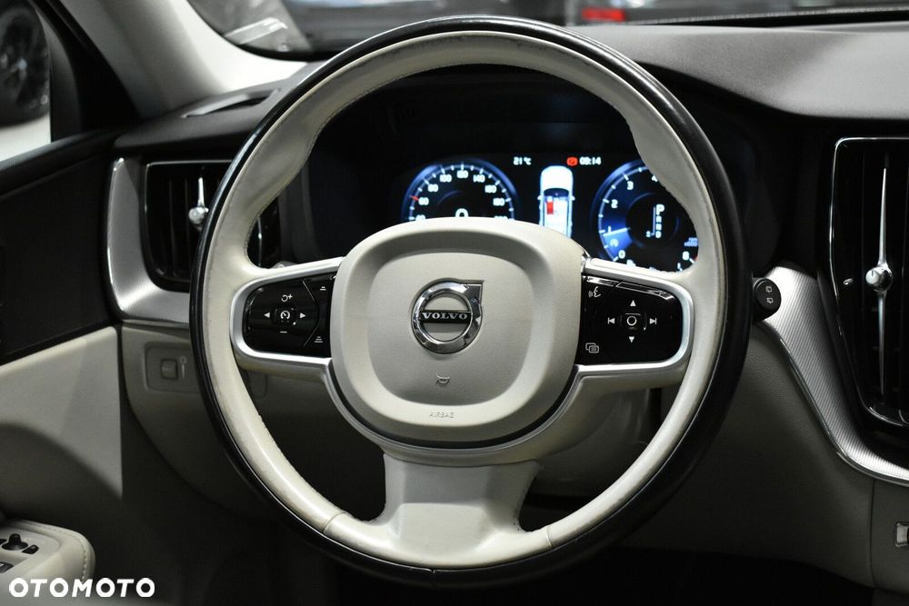 Volvo XC 60 - 15