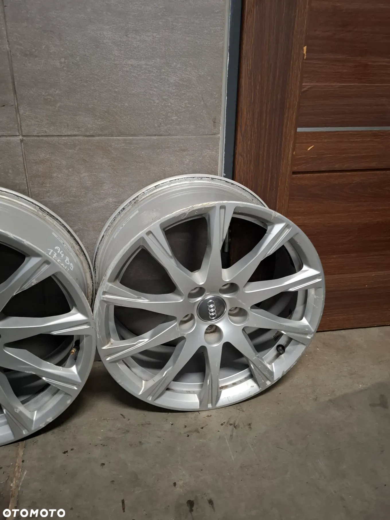 Alufelga Audi A4 B9  E7,5 Jx17H2 ET38 rok 2017 nr 8W0601025C - 5