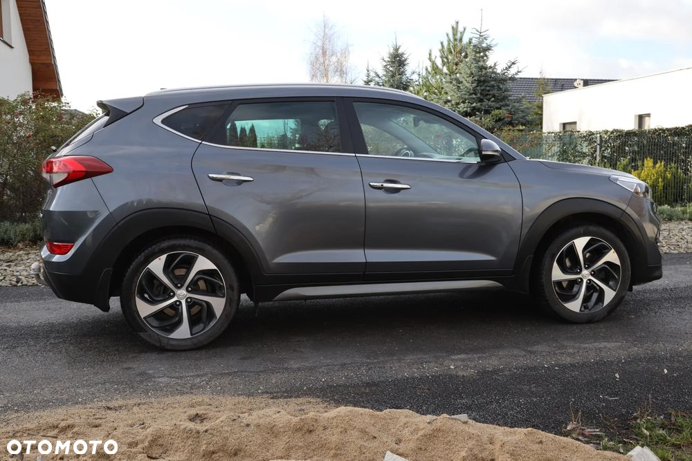 Hyundai Tucson 1.7 CRDI BlueDrive Style 2WD DCT - 9