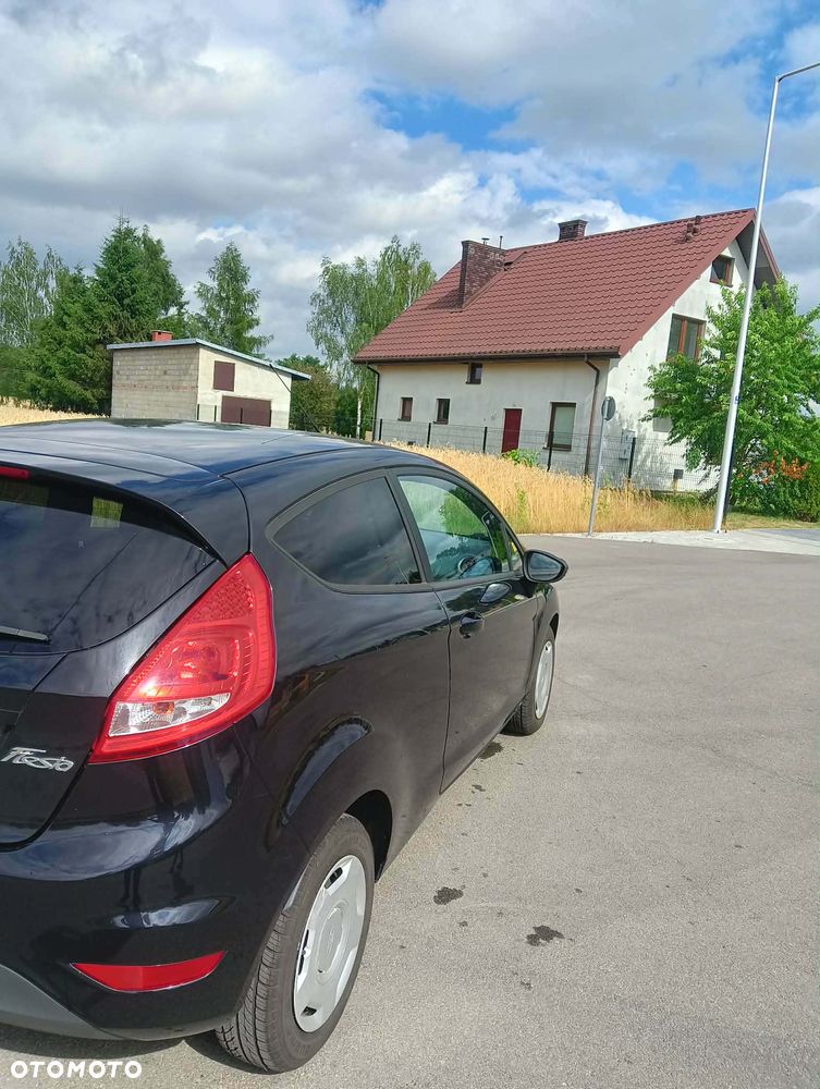 Ford Fiesta - 4