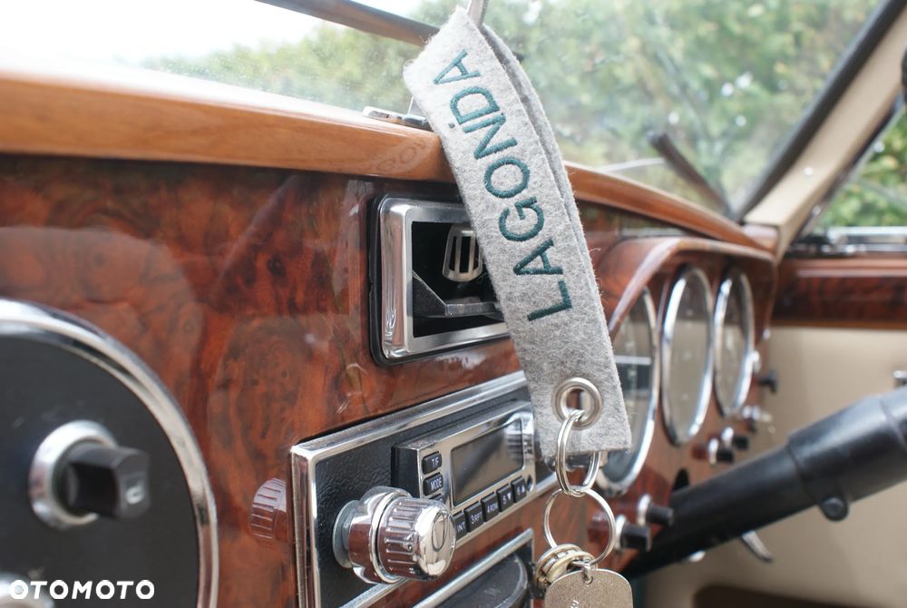 Aston Martin Lagonda - 4