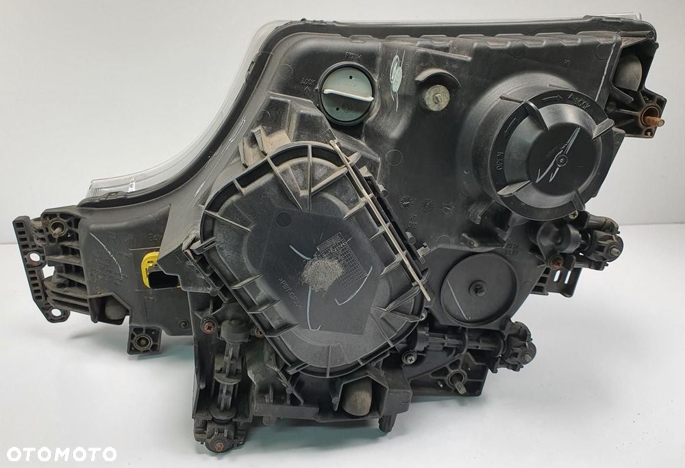 LAMPA PRAWY PRZÓD MERCEDES ACTROS MP4 A9608200339 - 3