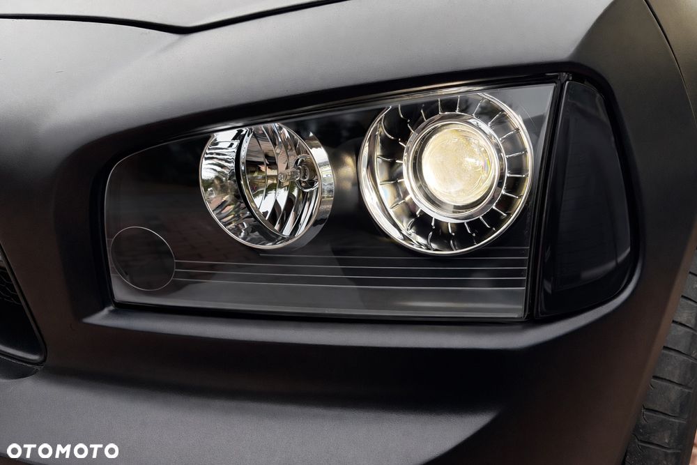 Dodge Charger 5.7 V8 RT - 19