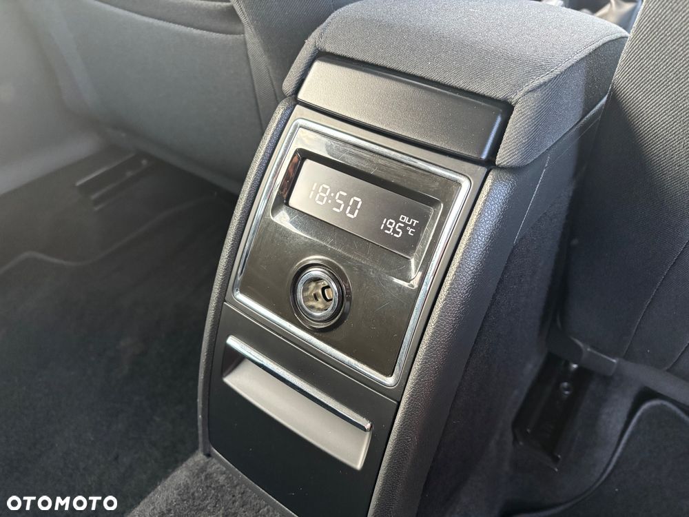 Skoda Superb - 12