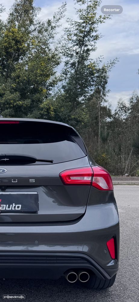 Ford Focus 1.0 EcoBoost MHEV ST-Line - 19