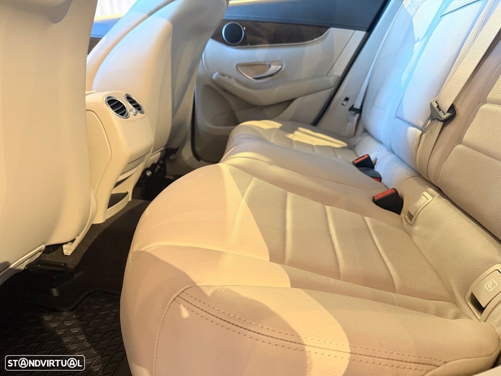 Mercedes-Benz GLC 250 d 4Matic 9G-TRONIC Edition 1 - 31